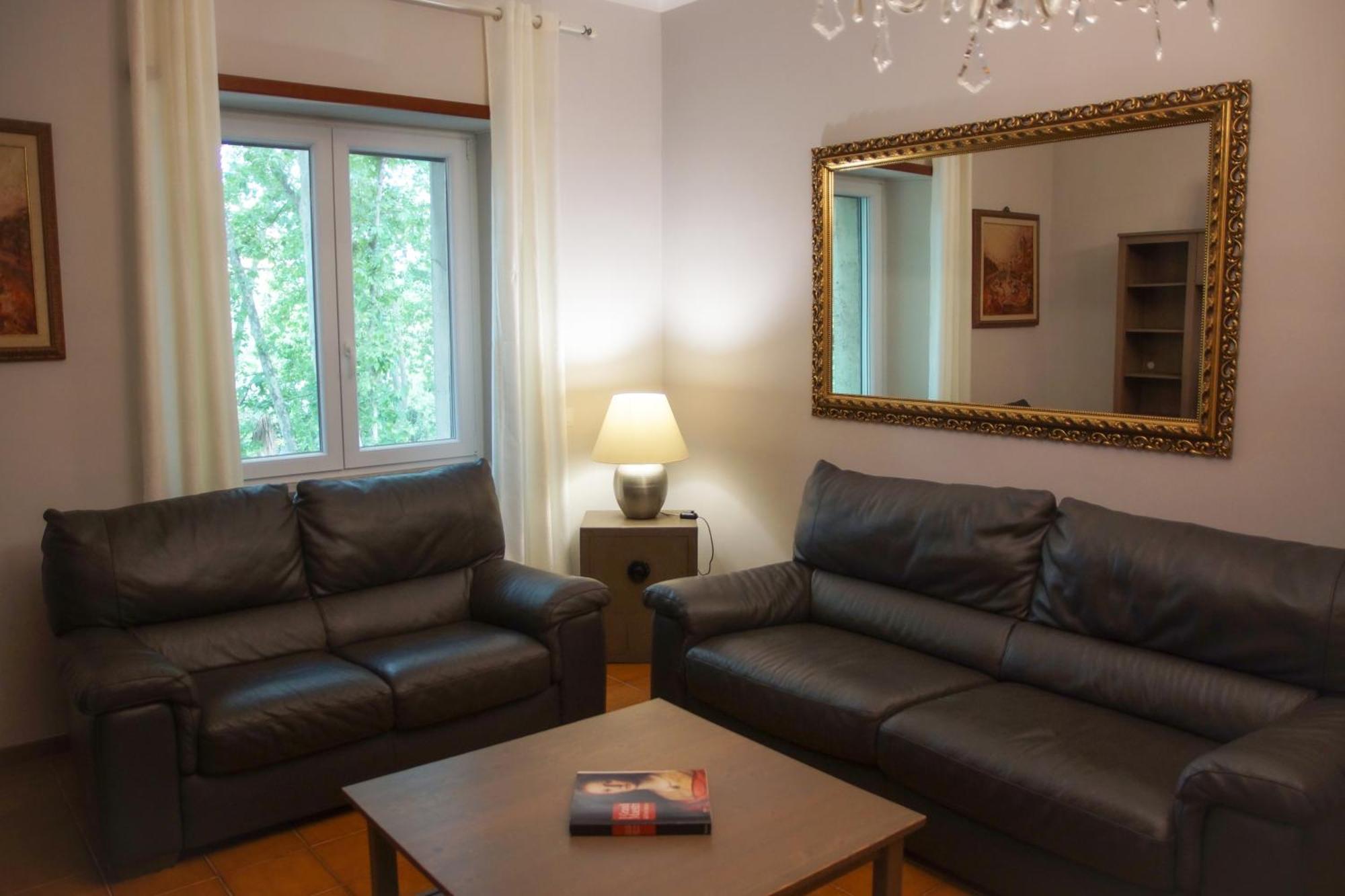 Family'S Apartment Trastevere Roma Exterior foto